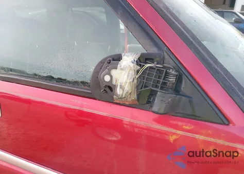 2000 GMC Jimmy Sle z USA, uszkodzony, nr VIN 1GKCS13W0Y2402294